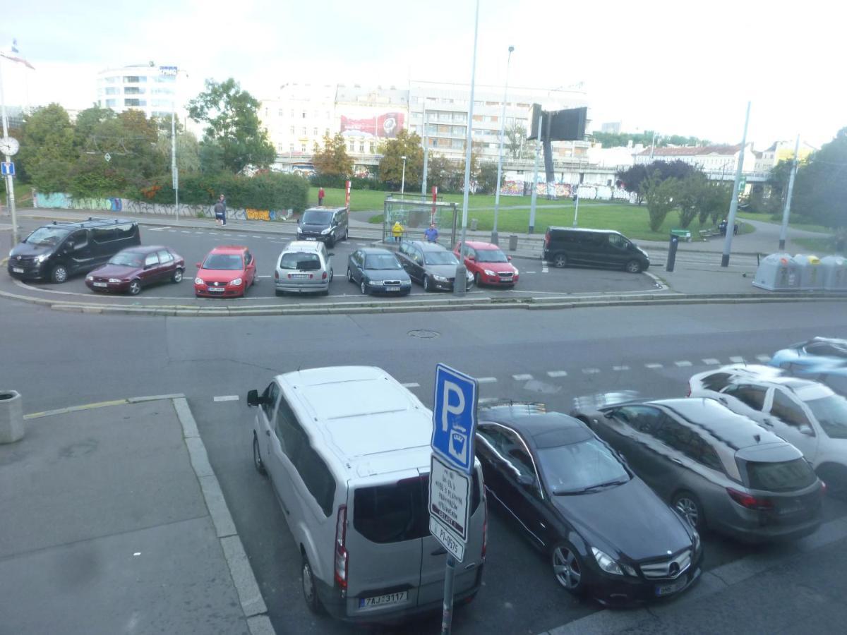 Apartment Van N Prag Eksteriør billede